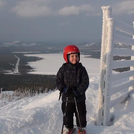 Holiday Center Luppo 호텔 2*